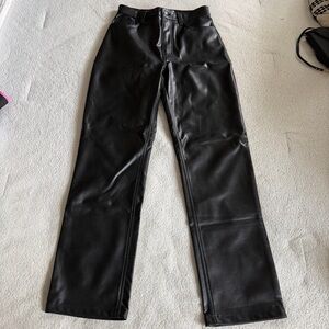 ABERCROMBIE The Ultra High Rise Vegan 90’s Straight